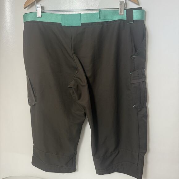 Vtg Nike Womens Brown Cargo Capri Swoosh Belted Street Wear Lightweight Pants - Picture 2 of 7